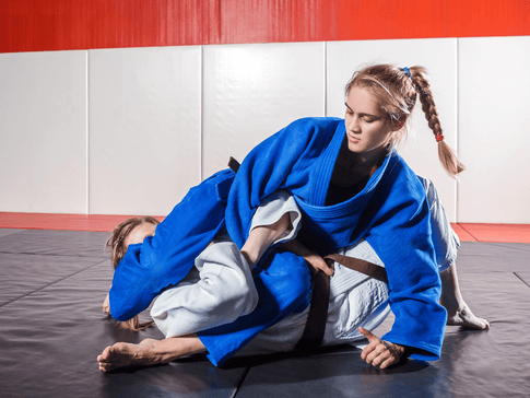 3 Best BJJ Gi Options For Women