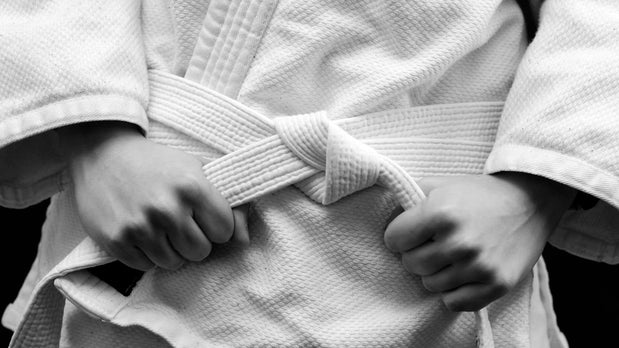 How To Wash A GI: Cleaning a Jiu Jitsu Gi For The Very First Time